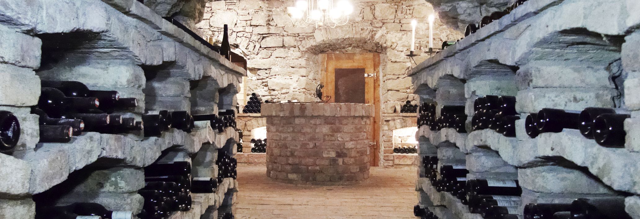 Weinkeller Burgrestaurant Gebhardsberg Weinkeller Burgrestaurant Gebhardsberg