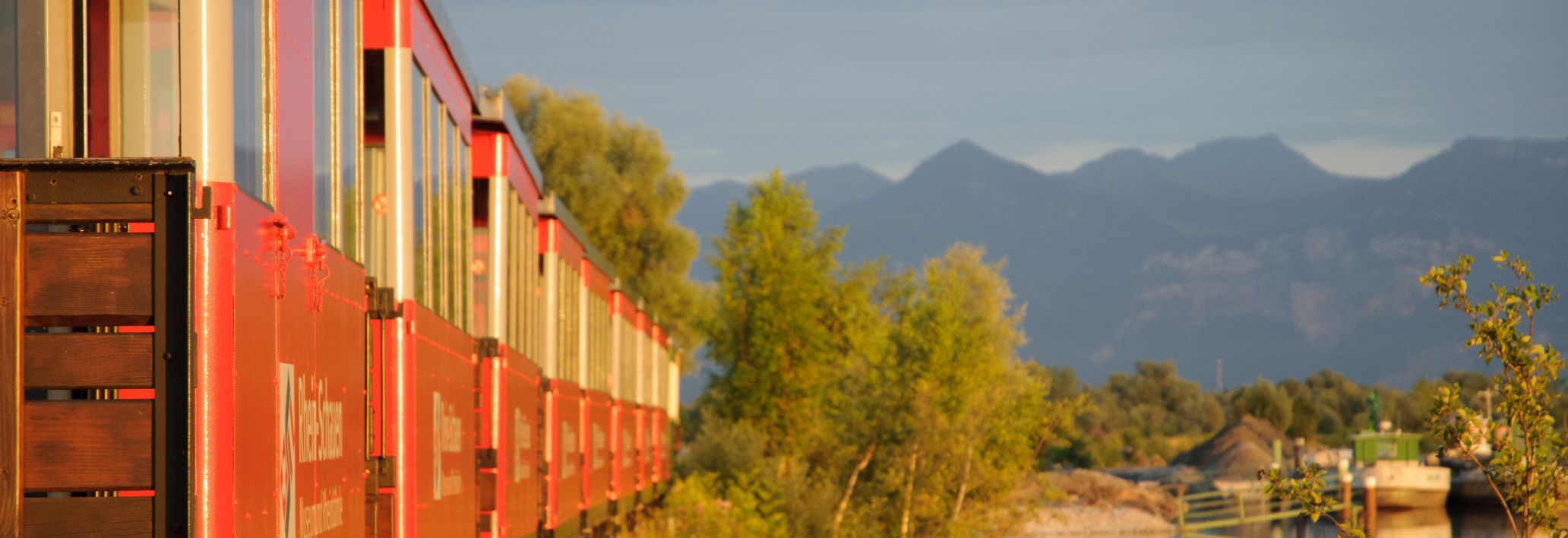 Nostalgisches Rheinbähnle Nostalgisches Rheinbähnle