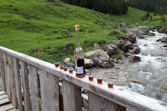 Likörverköstung Genusswanderung Kleinwalsertal