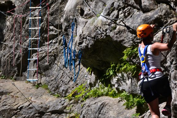 Teambuilding im Hochseilgarten