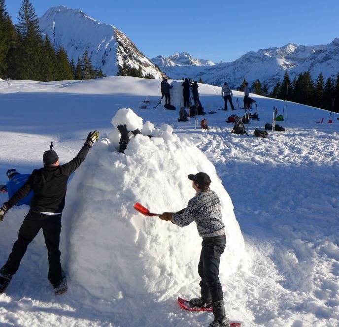 Incentive Iglu bauen